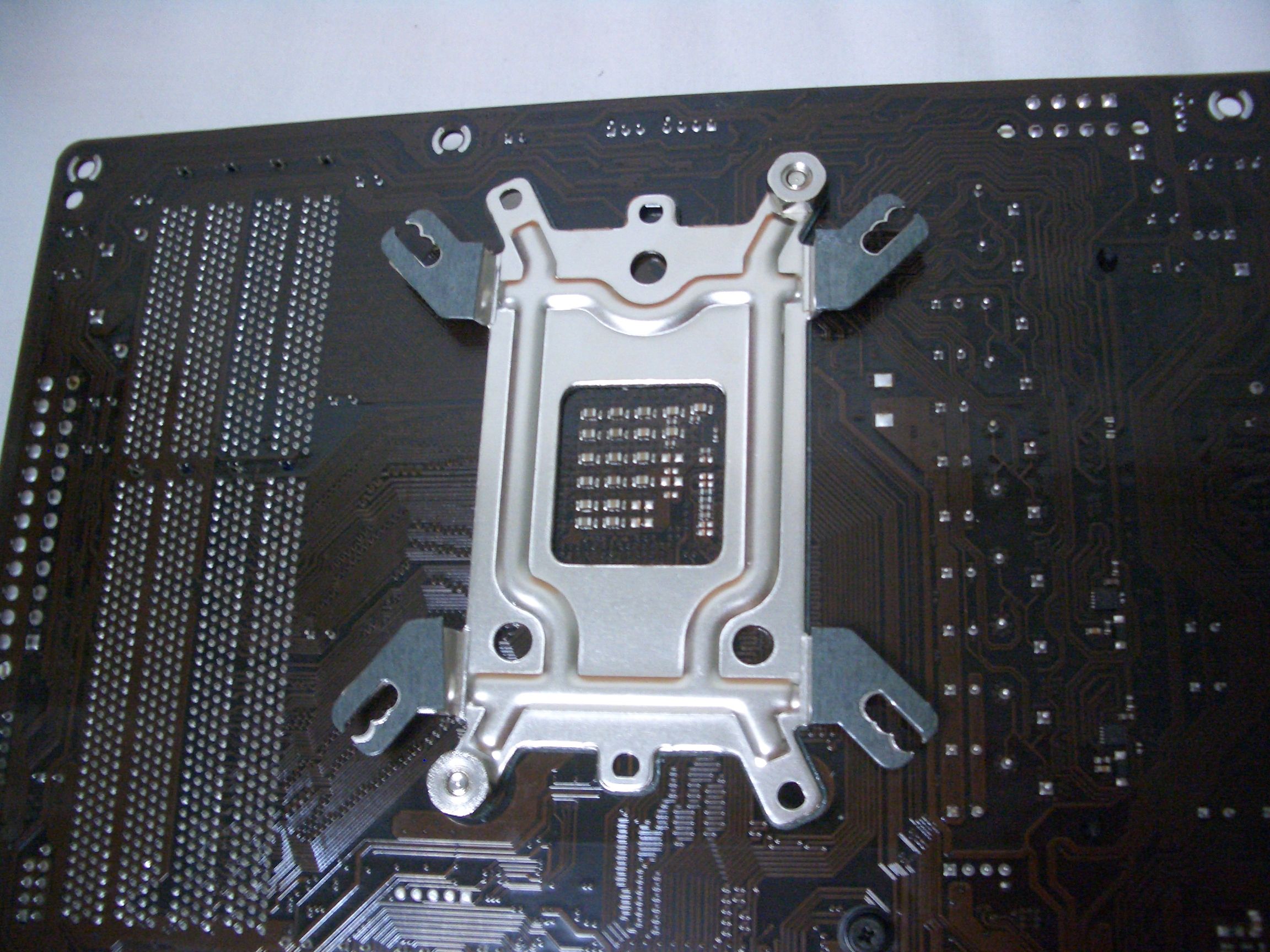 CPUクーラー LGA115X・LGA1700兼用ネジ止めバックプレート 世界有名な